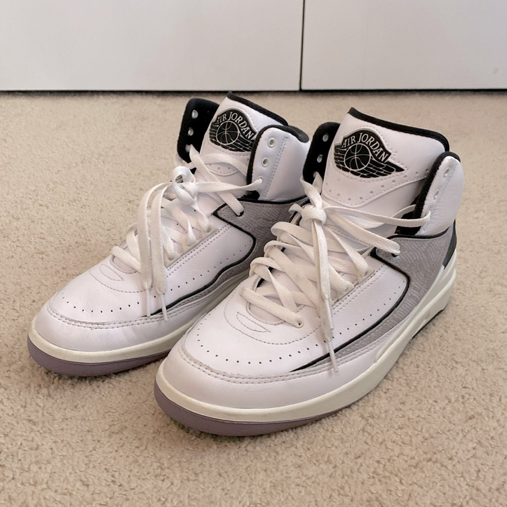 Air Jordan 2 Python Retro Size 9 Men's White Sneakers
